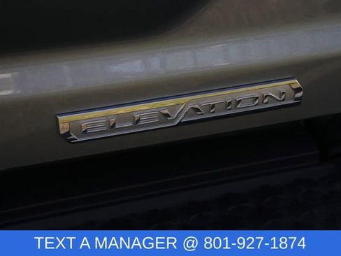 Used 2024 GMC Canyon Elevation w/ Convenience Package image 8