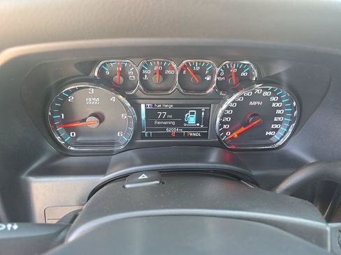 Used 2018 Chevrolet Silverado 1500 LT w/ All Star Edition AWD/4WD image 3