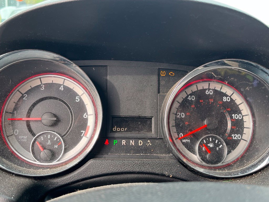 Used 2017 Dodge Grand Caravan SXT FWD image 16