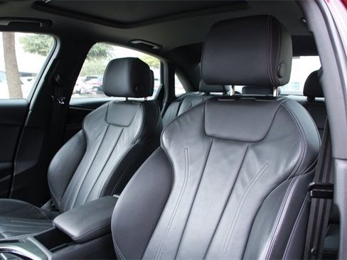 Used 2023 Audi A4 2.0T Premium Plus image 12