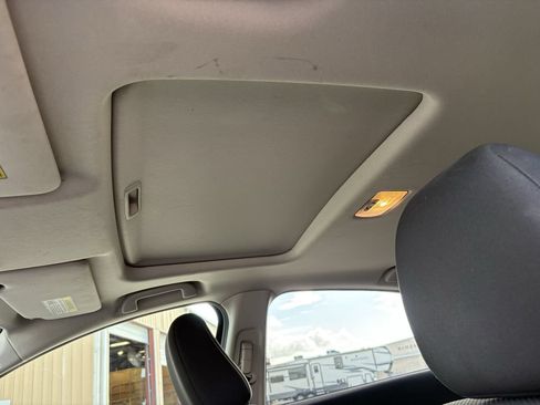 Used 2016 Honda HR-V EX image 23
