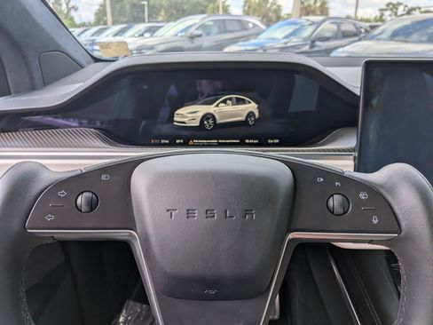 Used 2022 Tesla Model X Plaid AWD/4WD image 28