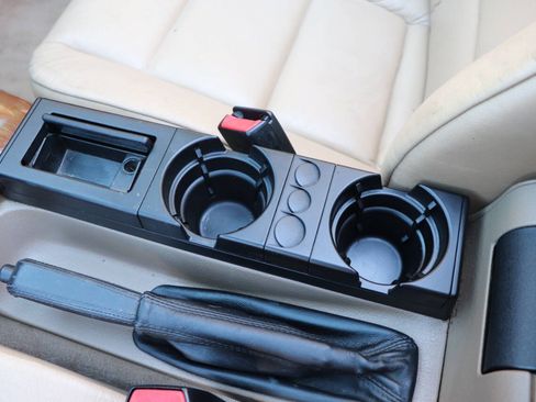Used 1999 BMW 328i Convertible RWD image 39