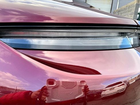 Used 2021 Porsche Taycan 4S image 23