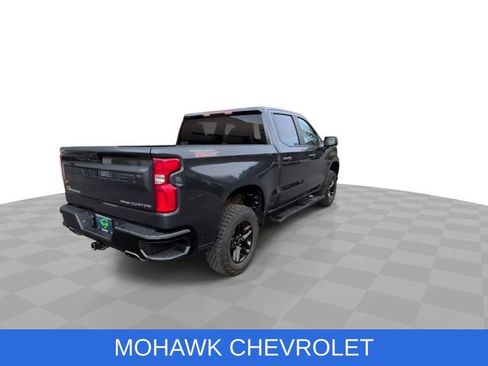 Used 2020 Chevrolet Silverado 1500 Custom Trail Boss w/ Custom Convenience Package AWD/4WD image 9