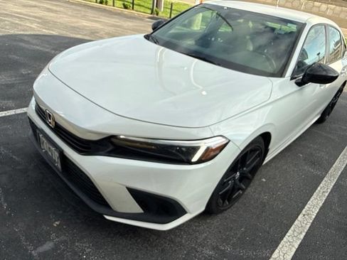 Used 2023 Honda Civic Sport image 7
