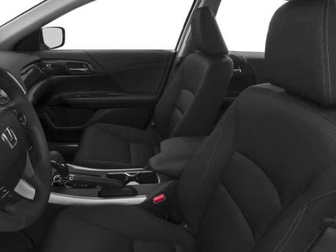 Used 2015 Honda Accord Sport image 8