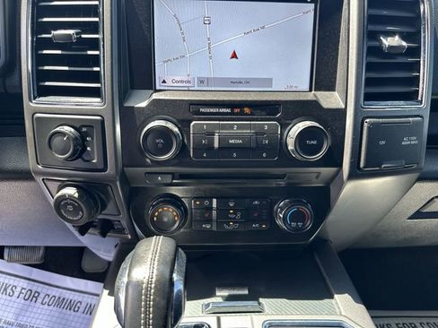 Used 2018 Ford F150 XLT w/ Equipment Group 302A Luxury AWD/4WD image 19