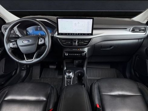 Certified 2023 Ford Escape Platinum AWD/4WD image 10
