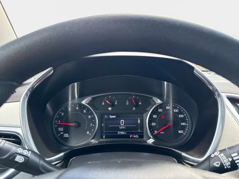 Used 2023 Chevrolet Equinox LS w/ LS Convenience Package FWD image 25
