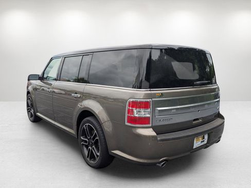 Used 2013 Ford Flex Limited w/ Titanium Appearance Pkg image 11