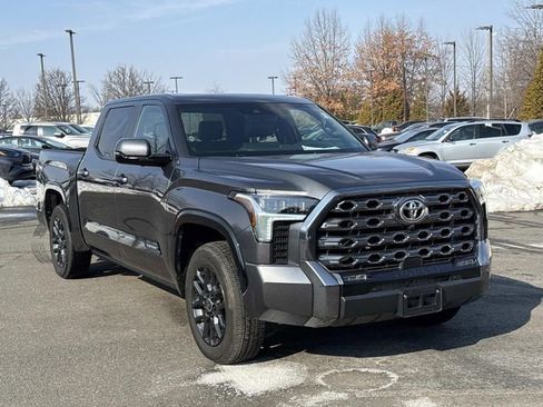 Used 2024 Toyota Tundra Platinum image 1