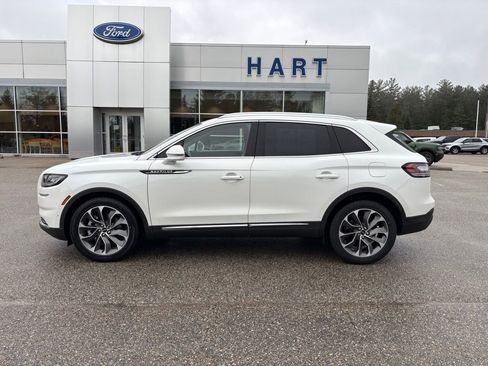 Used 2023 Lincoln Nautilus Reserve w/ Equipment Group 201A AWD/4WD image 6