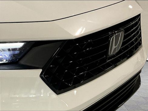 Used 2025 Honda Accord EX-L image 33