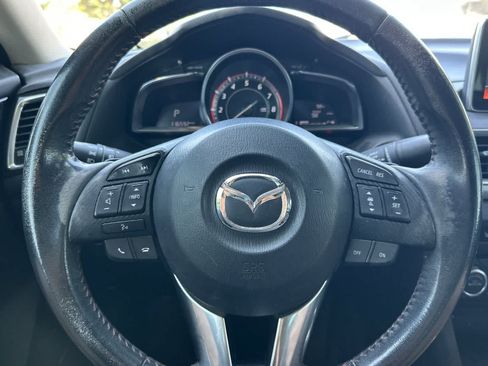 Used 2014 MAZDA MAZDA3 s Grand Touring w/ Technology Package FWD image 25