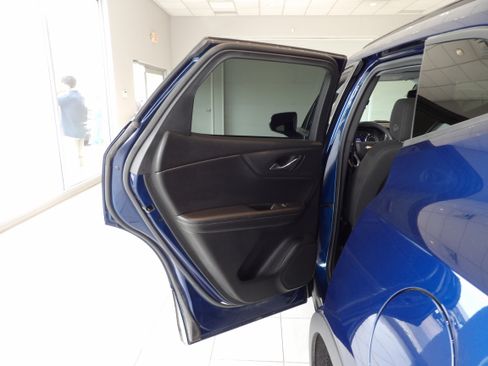 Used 2022 Chevrolet Blazer LT AWD/4WD image 16