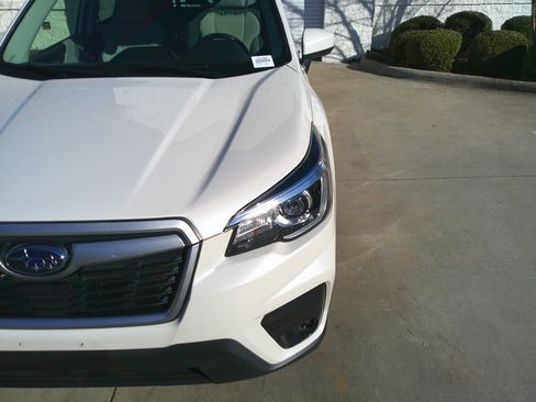 Used 2020 Subaru Forester Premium w/ Popular Package #1 image 6