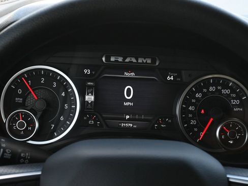 Used 2025 RAM 1500 Classic Warlock AWD/4WD image 9