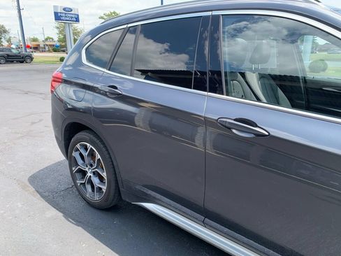 Used 2021 BMW X1 xDrive28i w/ Convenience Package AWD/4WD image 15