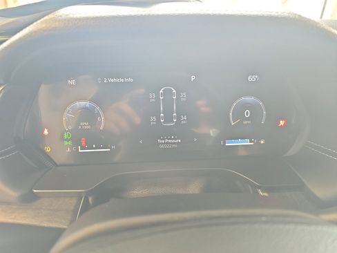 Used 2022 Jeep Grand Cherokee Limited RWD image 17