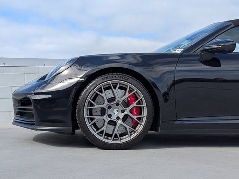 Certified 2026 Porsche 911 Carrera S RWD image 9