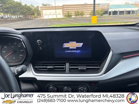 Used 2024 Chevrolet Trax RS w/ Driver Confidence Package FWD image 14