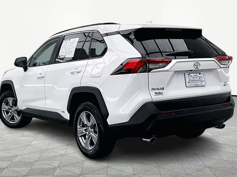Used 2025 Toyota RAV4 XLE image 13