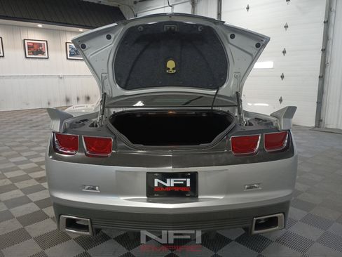 Used 2010 Chevrolet Camaro SS w/ LPO, Ground Effects Package image 50