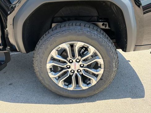 New 2026 GMC Canyon Denali AWD/4WD image 25
