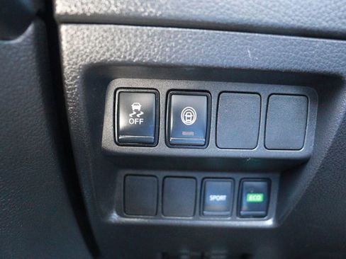 Used 2020 Nissan Rogue Sport S w/ Appearance Package FWD image 22