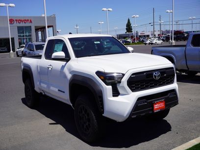 New 2026 Toyota Tacoma SR5