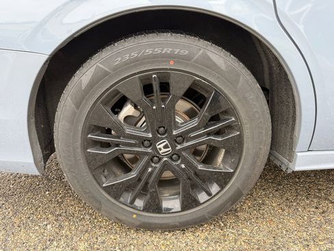 Used 2025 Honda Odyssey Sport-L image 8