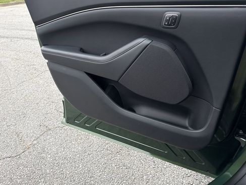 New 2026 Ford Mustang Mach-E Select RWD image 15