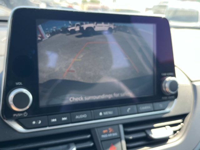 Used 2024 Nissan Altima 2.5 SR FWD image 35
