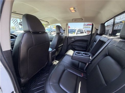 Used 2018 Chevrolet Colorado ZR2 AWD/4WD image 22
