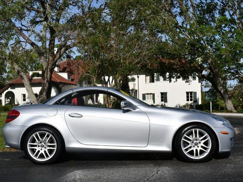 Used 2009 Mercedes-Benz SLK 300 image 45