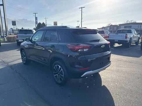 Used 2025 Chevrolet TrailBlazer LT image 5