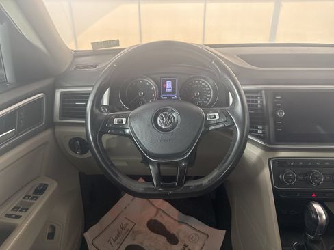 Used 2018 Volkswagen Atlas SE FWD image 11
