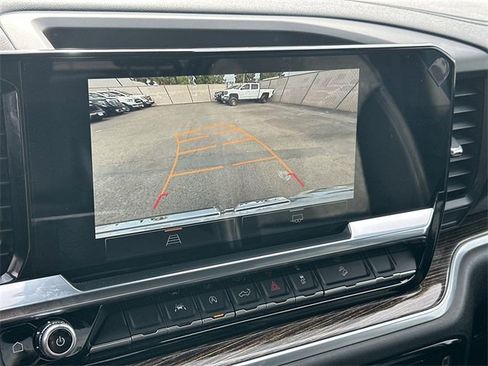 Used 2023 GMC Sierra 1500 Elevation image 14