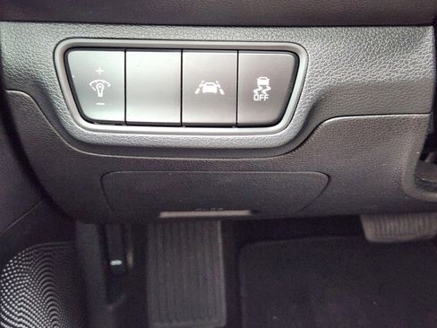 Used 2019 Kia Forte S FWD image 17