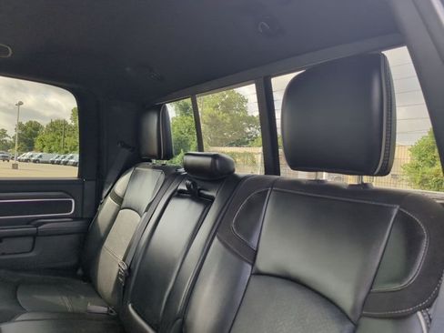 Used 2024 RAM 2500 Laramie w/ Night Edition AWD/4WD image 18