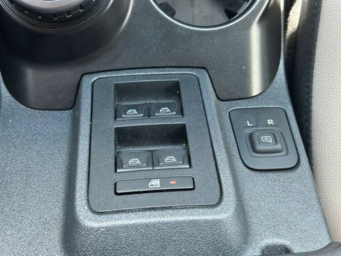 Used 2022 Ford Bronco Wildtrak AWD/4WD image 30