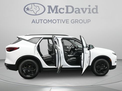 Used 2024 Chevrolet Blazer LT w/ Midnight/Sport Edition FWD image 40