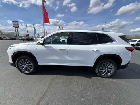 New 2026 Buick Enclave Preferred w/ Power Package image 4