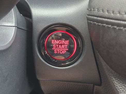 Used 2025 Honda HR-V LX image 26