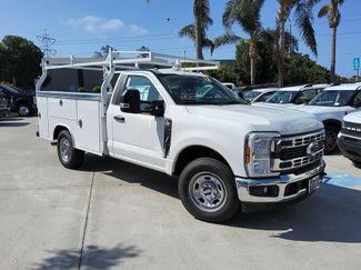 New 2025 Ford F350 XL w/ XL Chrome Package RWD 360° Tour