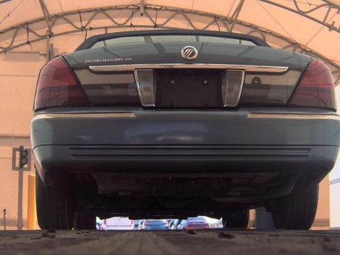 Used 2008 Mercury Grand Marquis GS RWD image 6