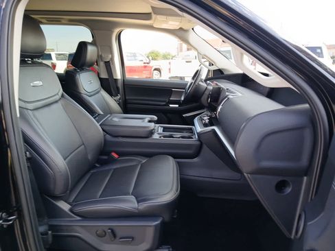Used 2025 Ford Expedition Platinum AWD/4WD image 54