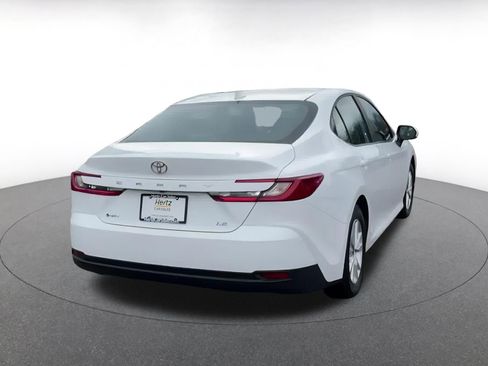 Used 2025 Toyota Camry LE image 14