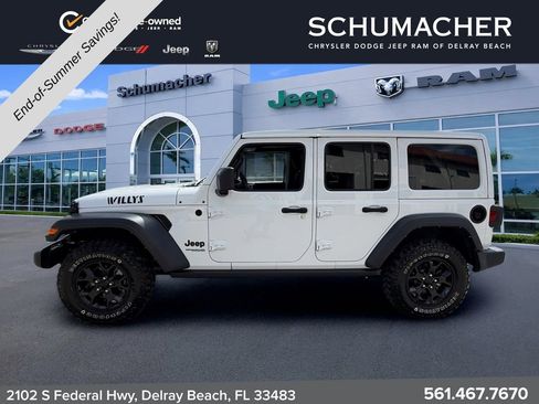 Used 2022 Jeep Wrangler Unlimited Sport AWD/4WD image 4
